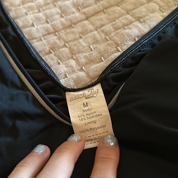 Beach Joy one piece swim - Picture 4 of 5